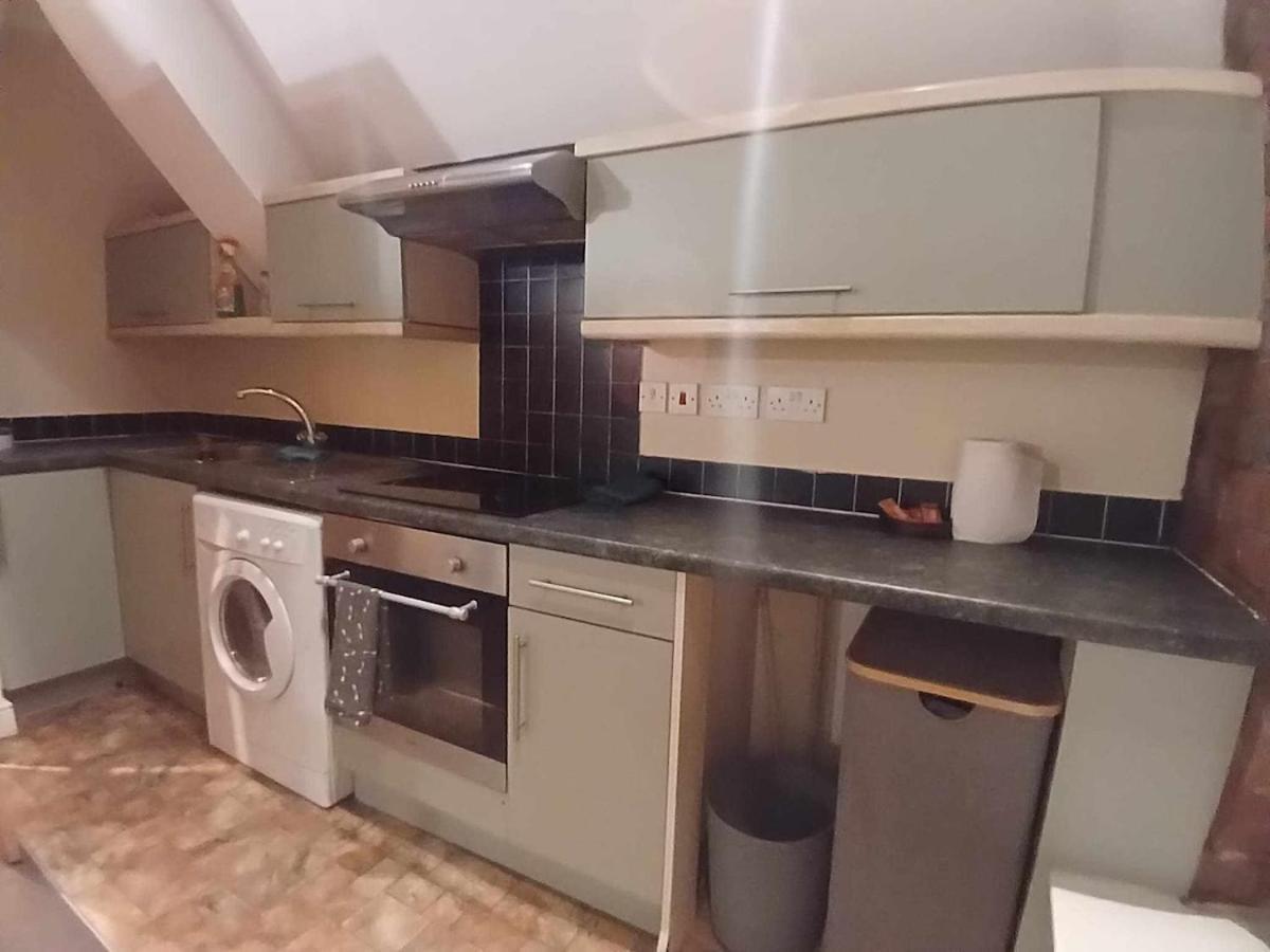 Charming 2 Bed Mezzanine Ap Apartman Huddersfield Kültér fotó