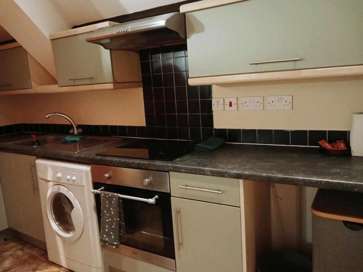 Charming 2 Bed Mezzanine Ap Apartman Huddersfield Kültér fotó