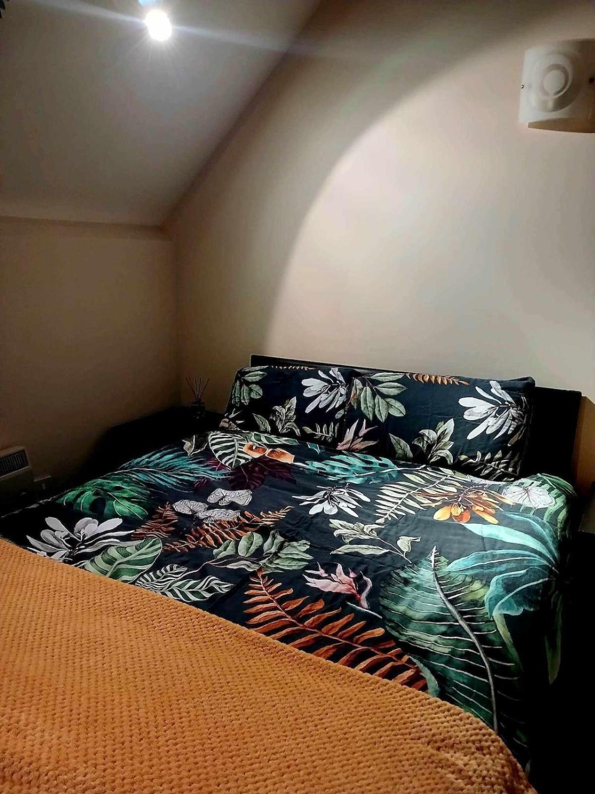 Charming 2 Bed Mezzanine Ap Apartman Huddersfield Kültér fotó